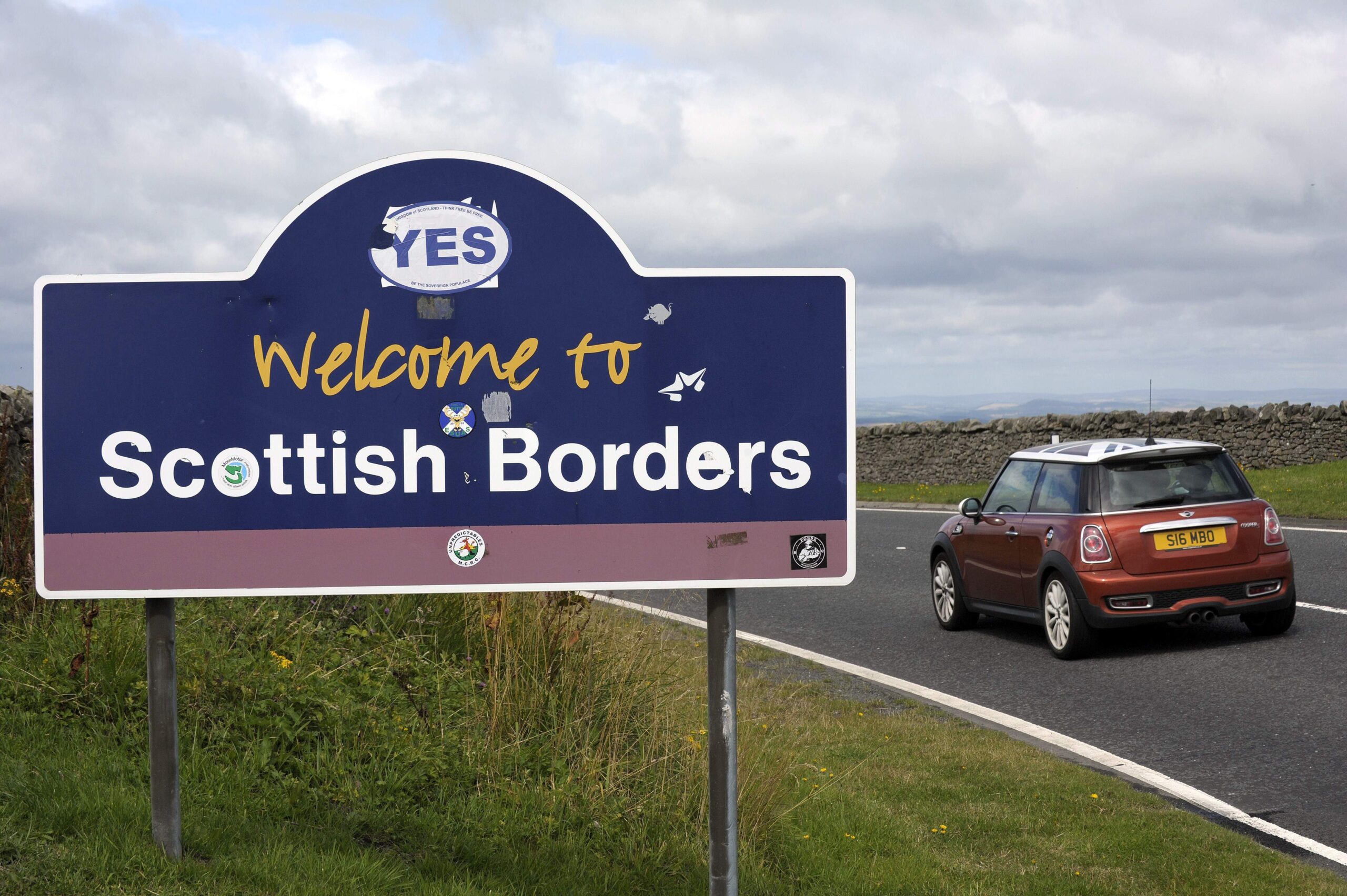“I'm the only Yes in the village”: speaking to swing voters and activists in the Scottish Borders