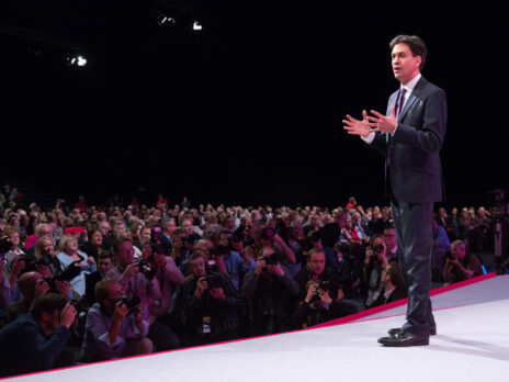 Miliband challenges Cameron's long-term plan with "plan for 2025"