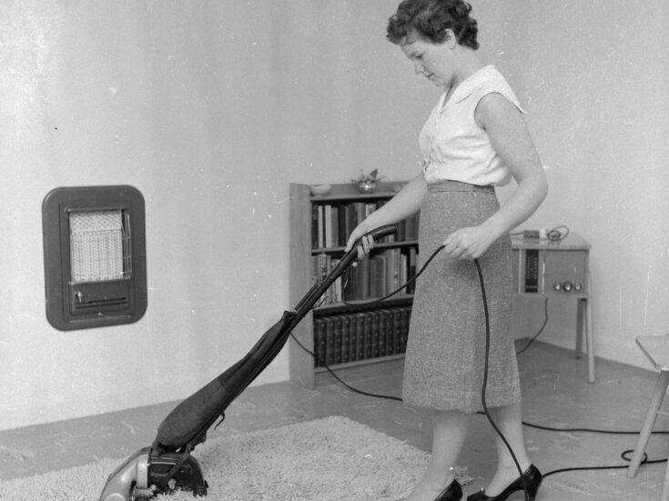 She’s driven 475 miles to meet me, and quickly gets handy with my vacuum cleaner