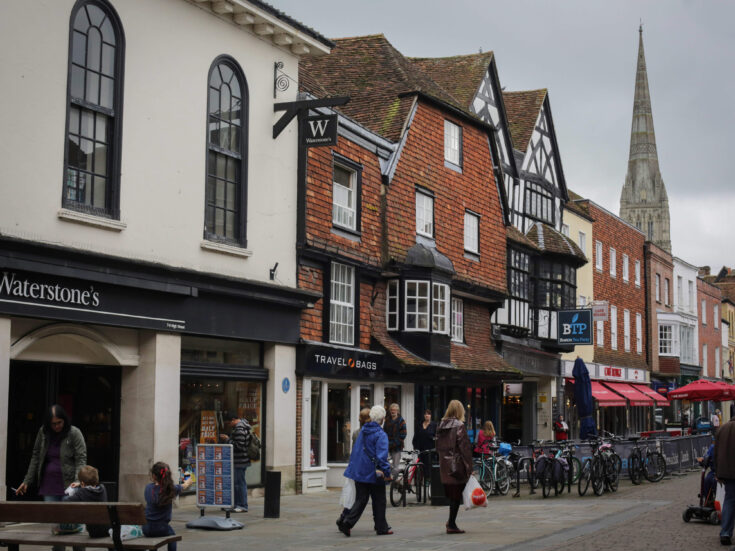 Seven hours to Salisbury, for shoe-shopping with the Welsh Enchantress