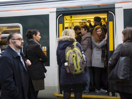 ‘Spend 15 hours a week commuting’, suggests DWP