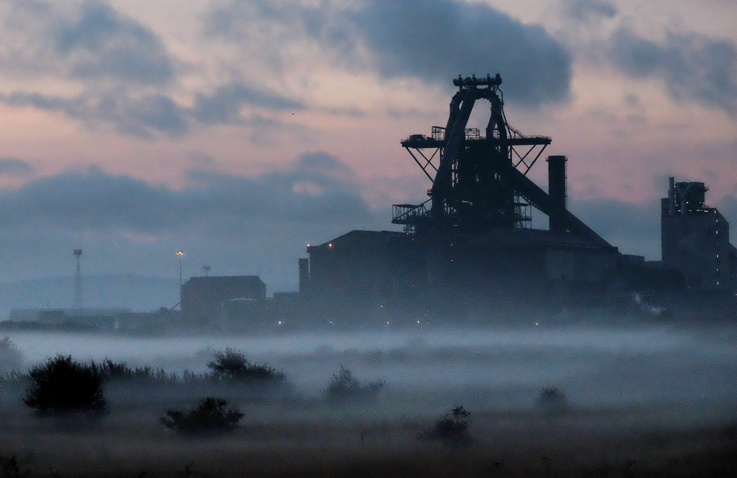 Why is the government giving £45m to Roman Abramovich while letting a British steelworks go to the wall?
