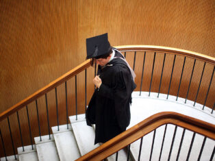 The government must address the graduate job crisis