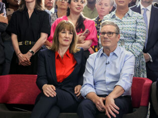 Can Rachel Reeves avoid a new fiscal crisis?