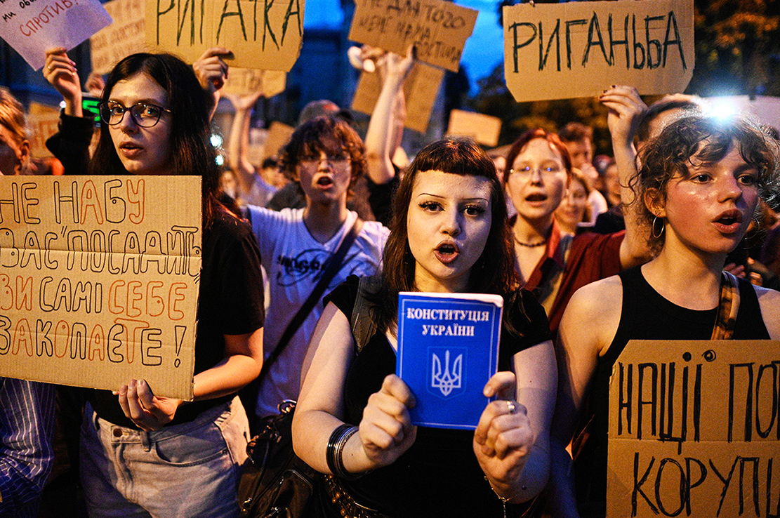 Ukraine turns on Volodymyr Zelensky