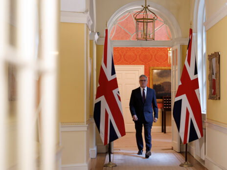 Why Starmer believes he can defy Farage and Burnham