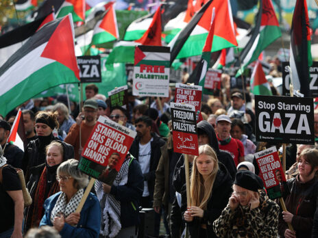 Pressure mounts for Starmer to say Israel is committing genocide