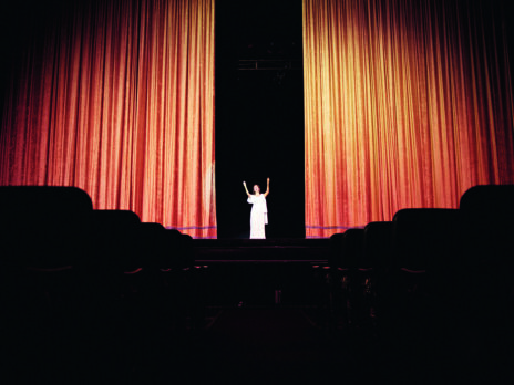 When did opera become elitist?