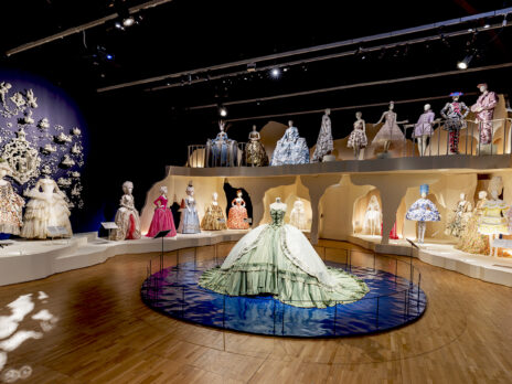 Marie Antoinette Style exposes fashion's banality