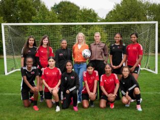 Promote visibility to close sport’s gender gap