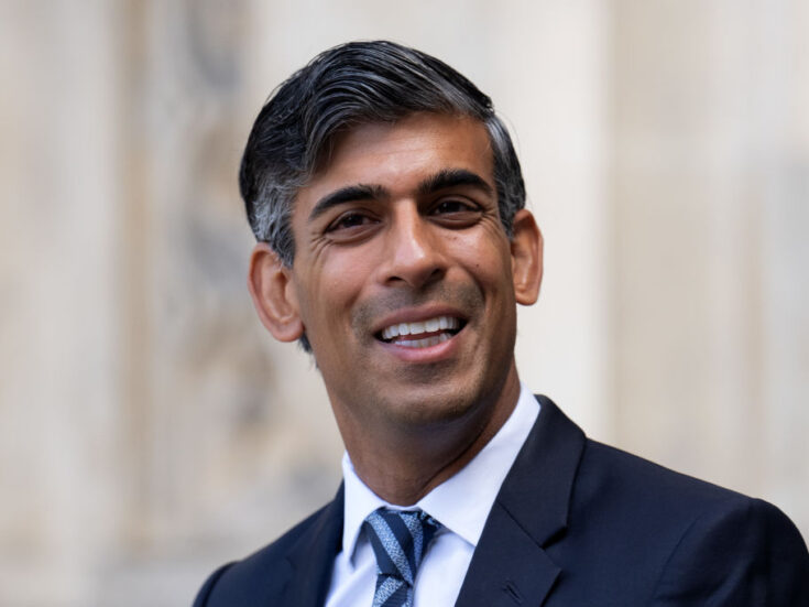 Rishi Sunak makes £470 a minute
