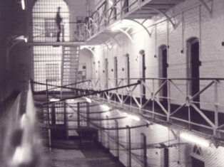 Why do prisoners keep getting released by mistake?