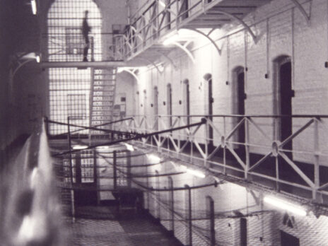 Why do prisoners keep getting released by mistake? Why do prisoners keep getting released by mistake?