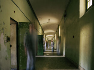 The real reason prisoners keep walking free