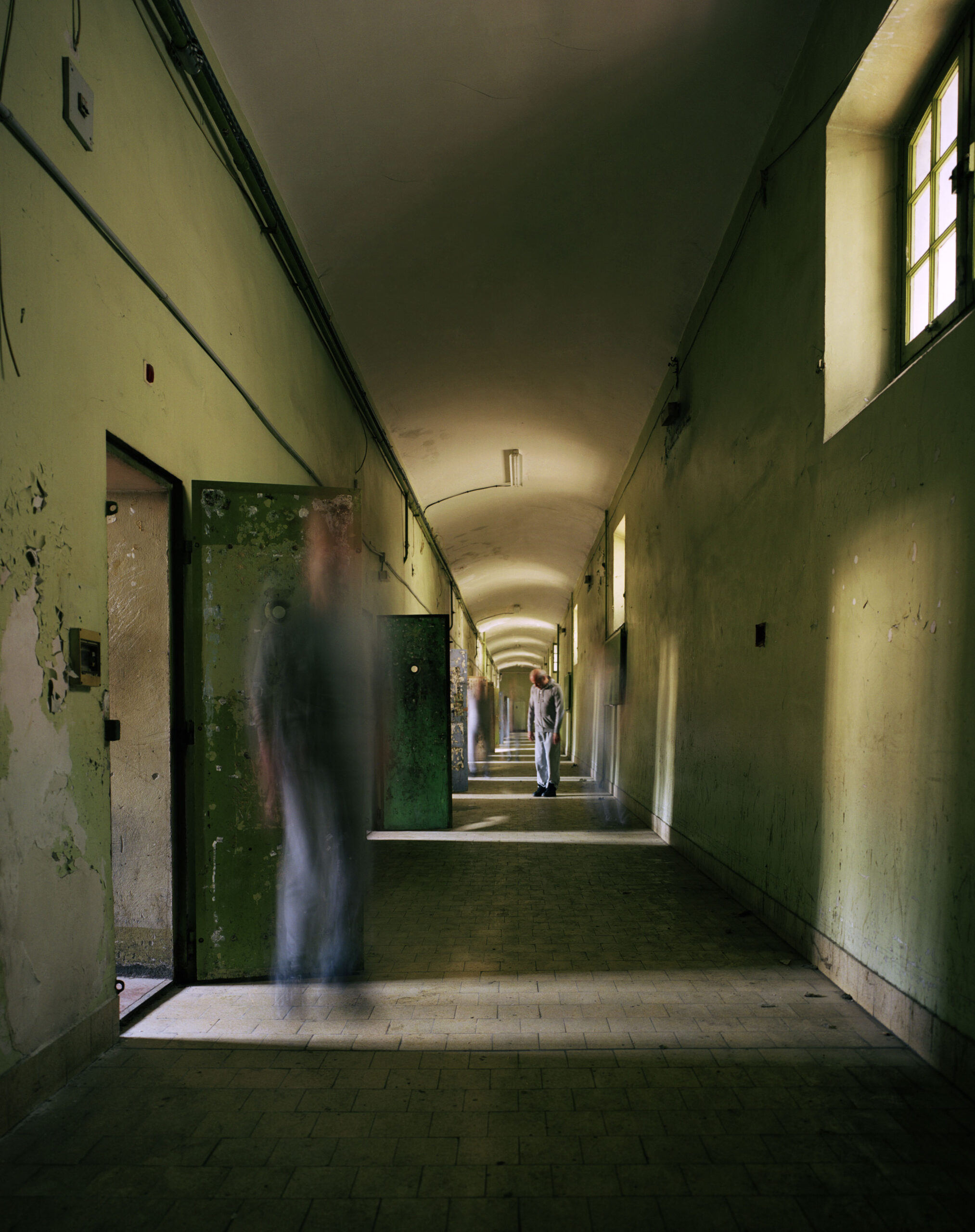 The real reason prisoners keep walking free