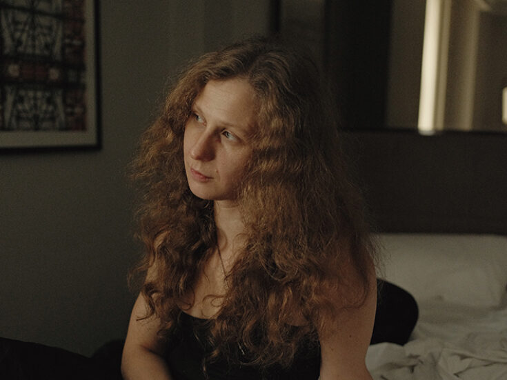 Photo of Pussy Riot’s Masha Alyokhina: “Putin will fuck you up”