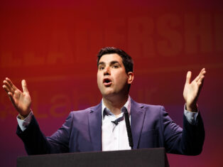 Richard Burgon: If Starmer fails in the May elections, he will fall