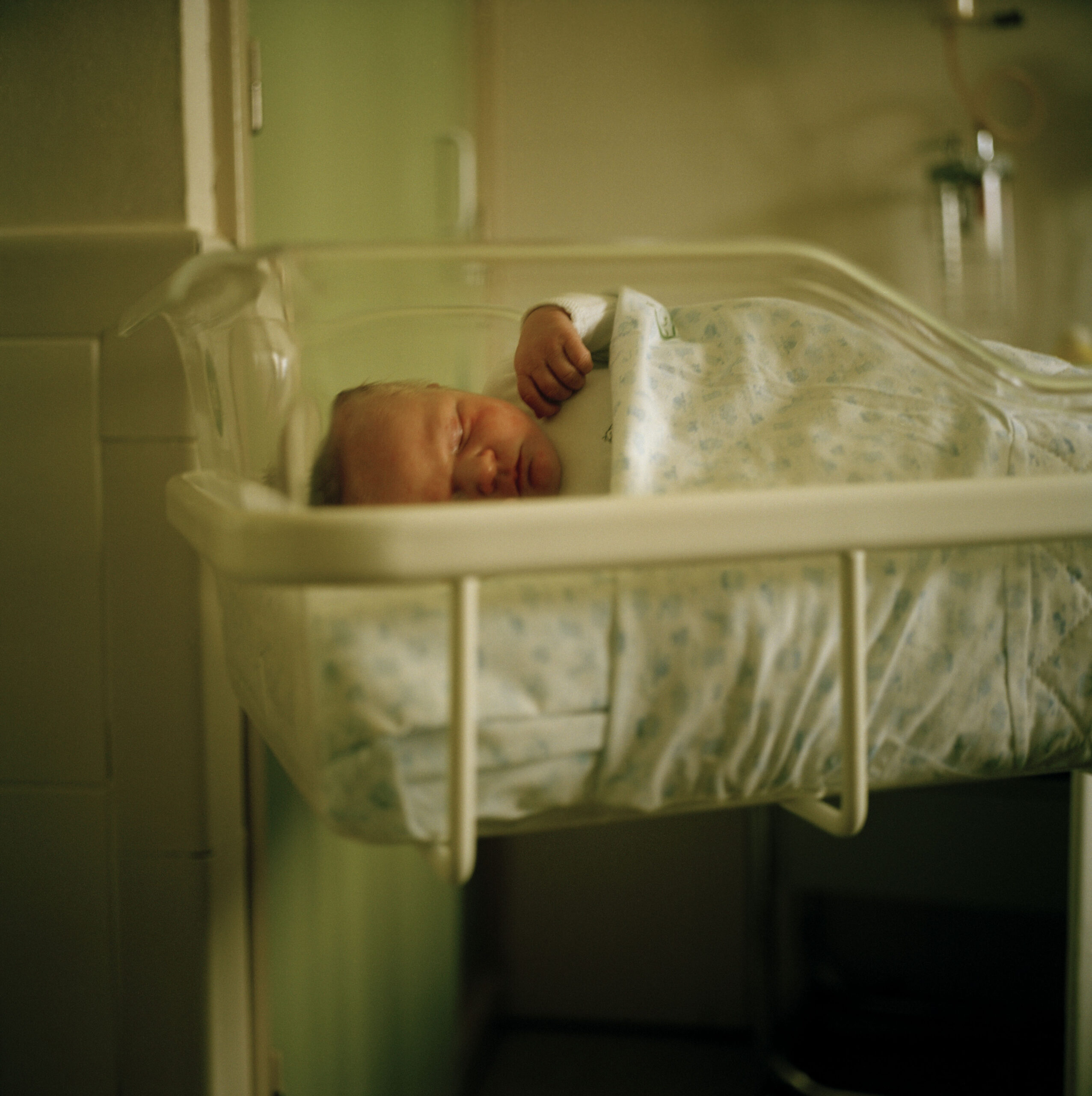 Maternity review brands care “unacceptable” and “much worse” than anticipated