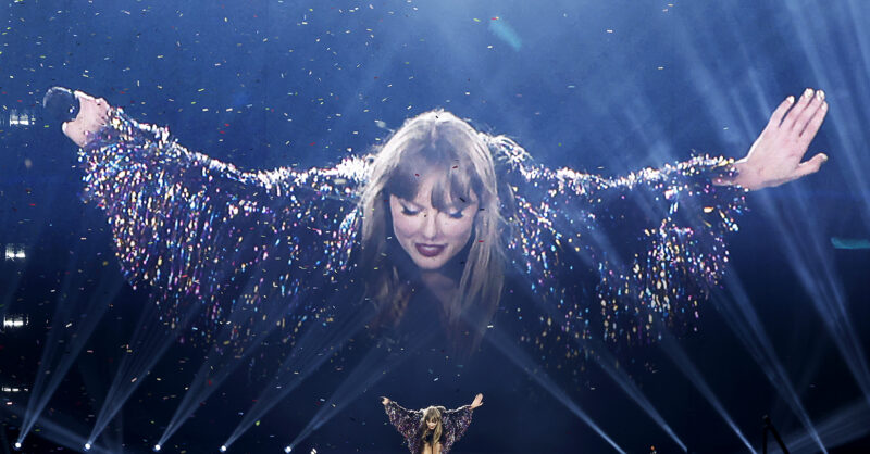 Taylor Swift is bad at this