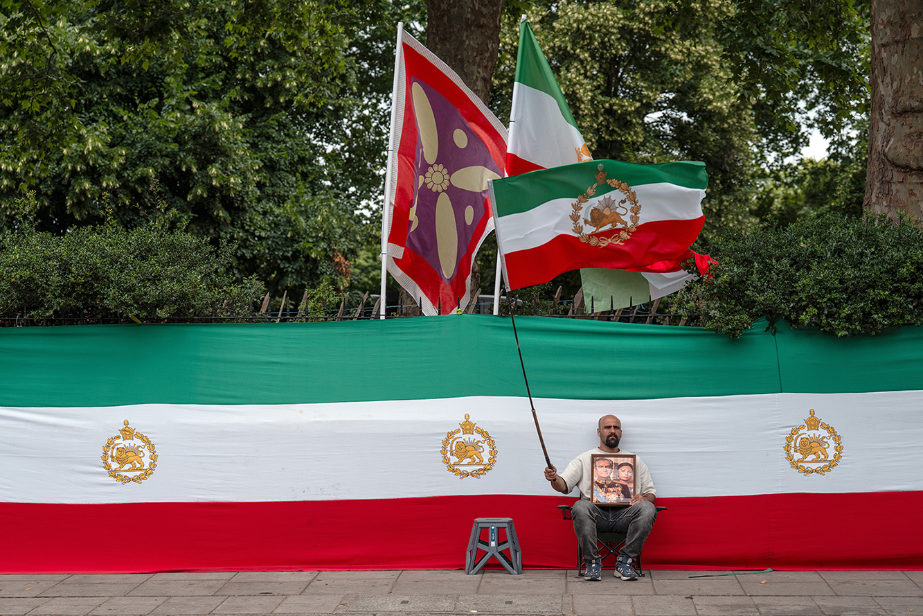 Iranians want their Shah back