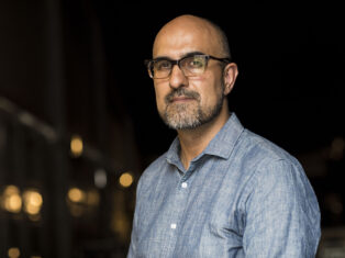 Hari Kunzru and David Sexton to judge the Goldsmiths Prize 2026