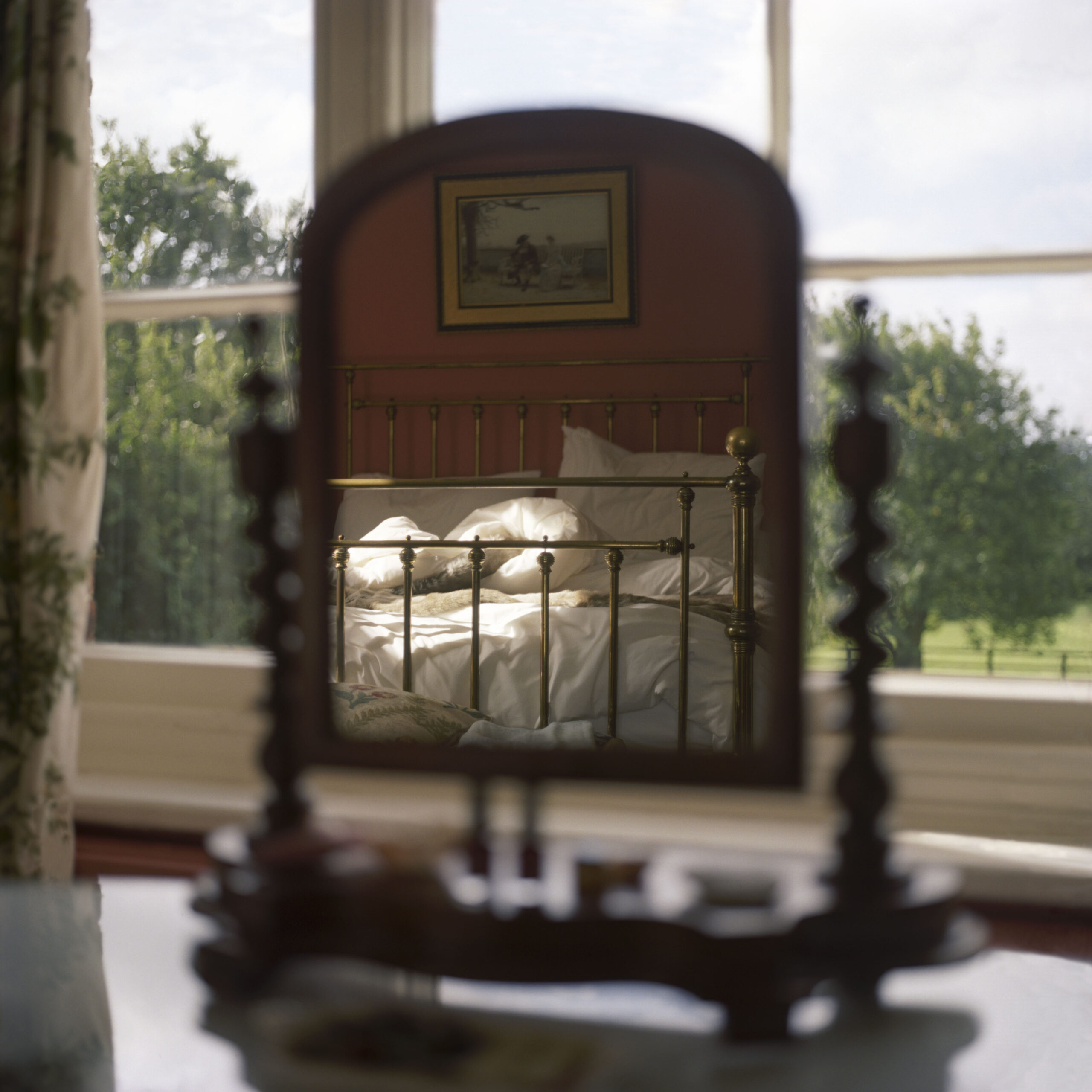 newstatesman.com - Molly Steemson - The Ten Year Affair made me hate myself