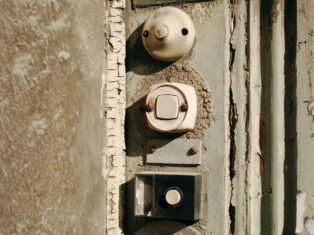 Please let me rent your house