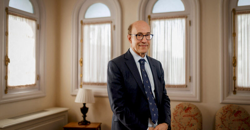 Kenneth Rogoff on the decline of the dollar