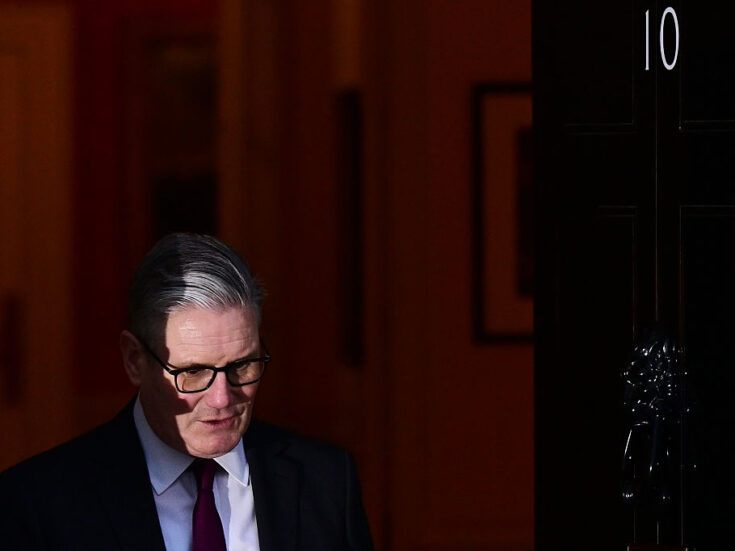 Starmer appoints two joint acting chiefs of staff