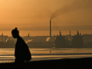 Watching the lights go out in Havana