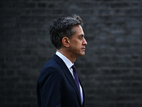 Ed Miliband declares the end of the fossil fuel era