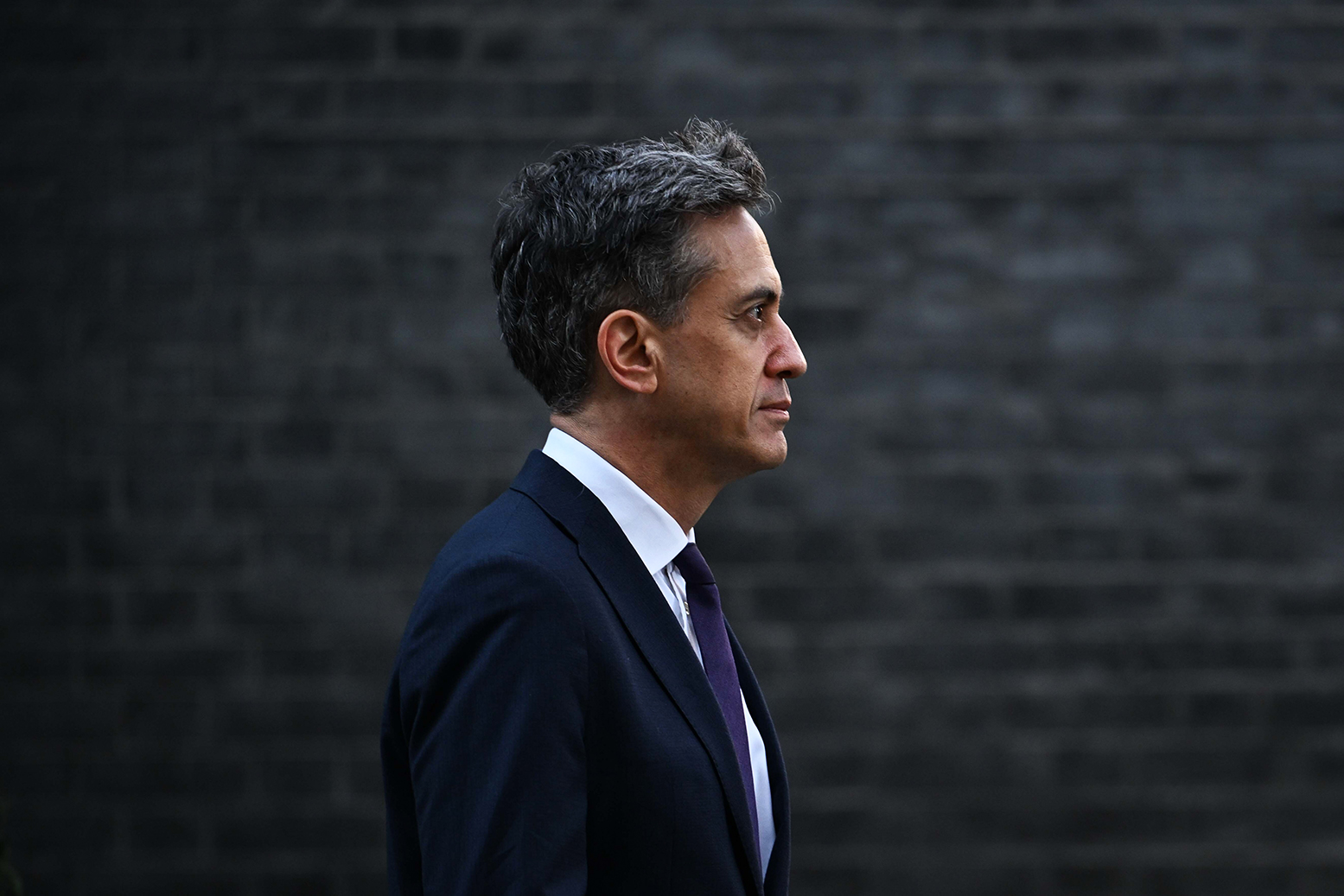 Ed Miliband declares the end of the fossil fuel era