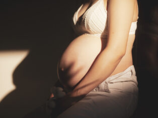 Sussex maternity inquiry to review more than 1,000 cases