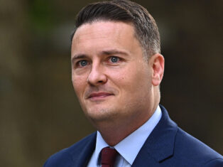 Does Wes Streeting have the numbers?