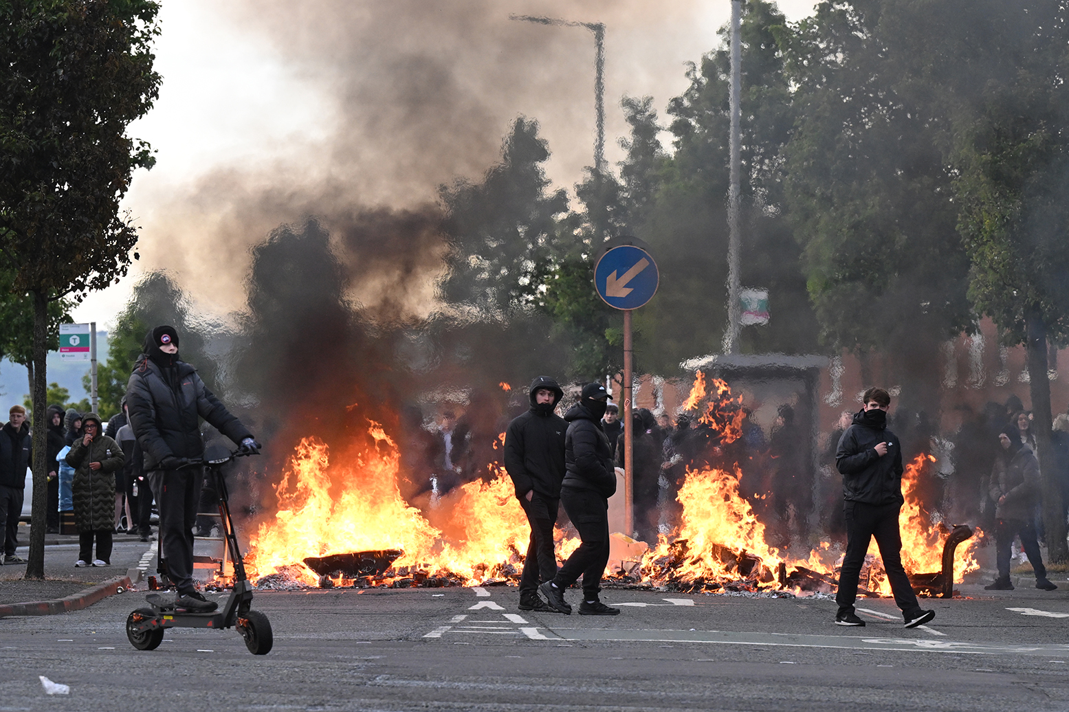 The far right are stoking the violence in Belfast