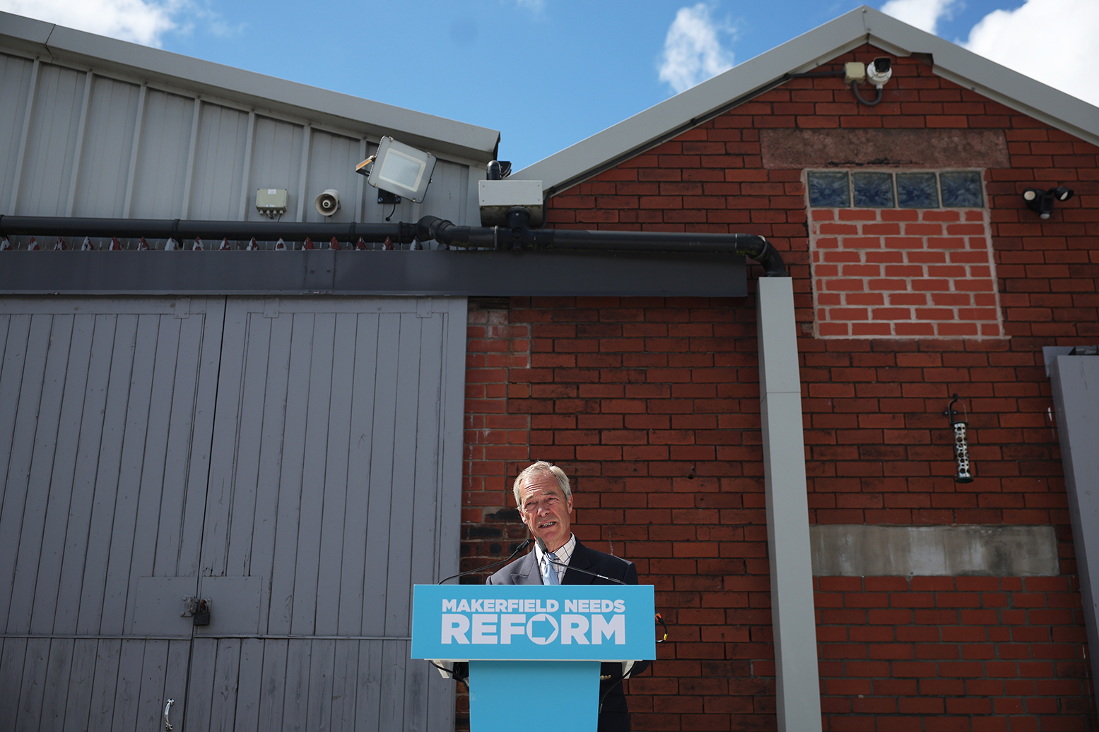 Nigel Farage's aura loss