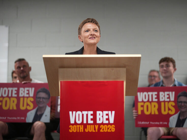 Labour retains the Manchester mayoralty