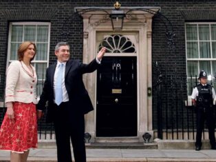 From the archive: Labour's loveless coronation